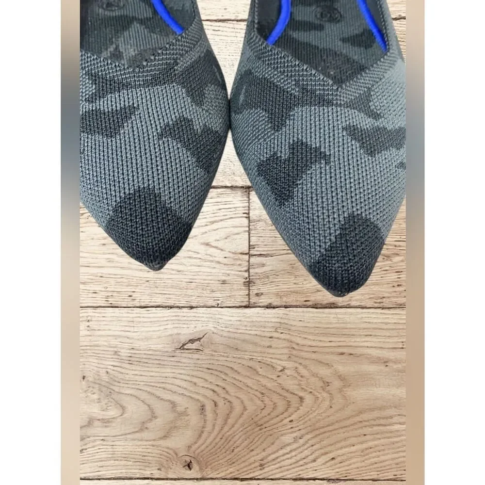 Women's dark gray‎ Camouflage Pointed-Toe Flats 11.5